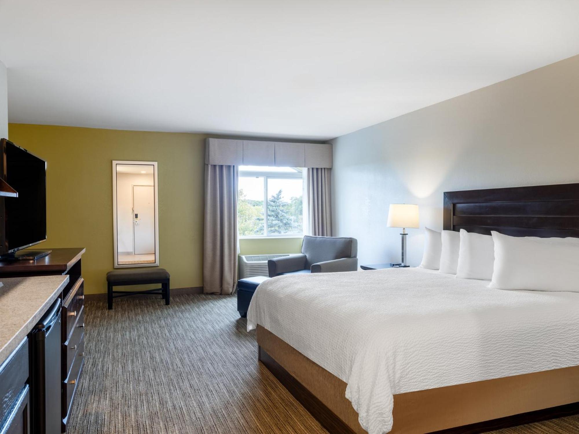 Holiday Inn Express & Suites Chicago-Libertyville By Ihg Buitenkant foto