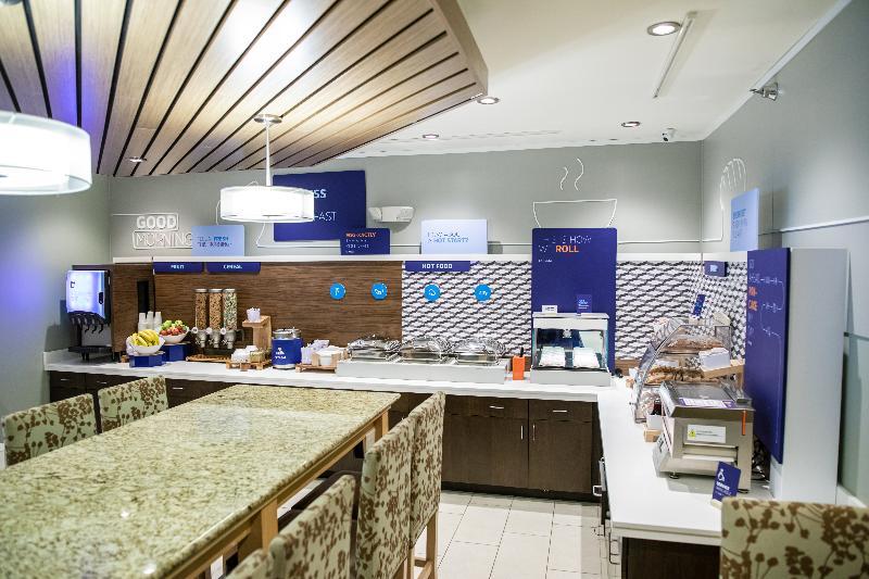 Holiday Inn Express & Suites Chicago-Libertyville By Ihg Buitenkant foto